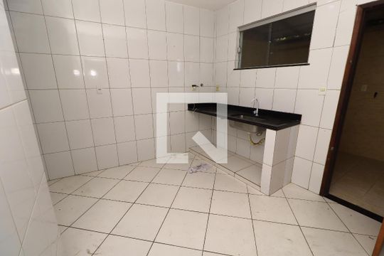 Cozinha de casa para alugar com 2 quartos, 59m² em Cabula Vi, Salvador