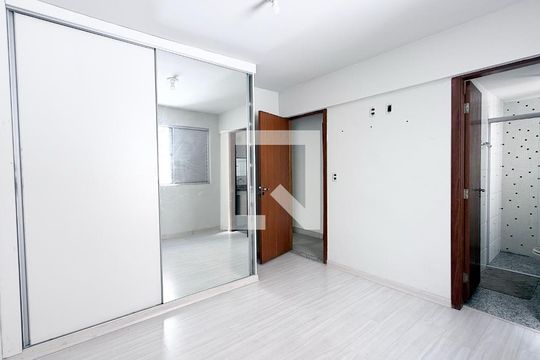 Quarto de apartamento à venda com 3 quartos, 98m² em Ipiranga, Belo Horizonte