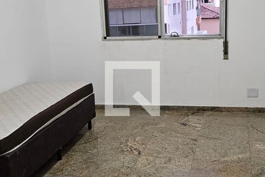 Quarto de apartamento para alugar com 1 quarto, 63m² em Ponta da Praia, Santos
