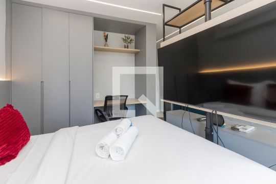 Studio de kitnet/studio à venda com 1 quarto, 27m² em Jardim das Acacias, São Paulo