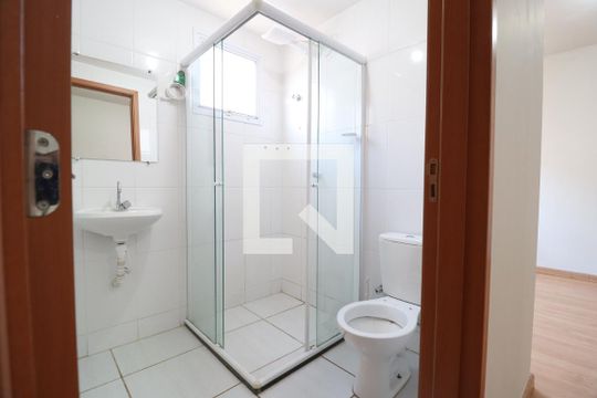 Banheiro Social de apartamento para alugar com 2 quartos, 50m² em Grand Ville, Uberlândia