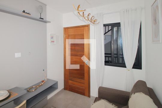 Sala / Cozinha de apartamento para alugar com 2 quartos, 49m² em Vila Isolina Mazzei, São Paulo