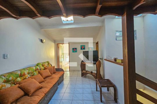 Casa de Condomínio para alugar com 4 quartos, 285m² em Loteamento Joao Batista Juliao, Guarujá