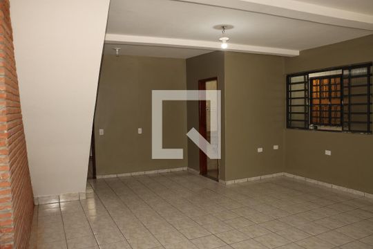 Sala de casa para alugar com 2 quartos, 138m² em Vila Prudente, São Paulo