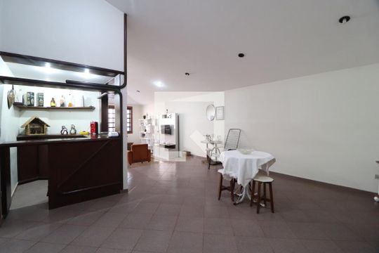 Sala de Jantar de casa para alugar com 4 quartos, 115m² em Vigilato Pereira, Uberlândia