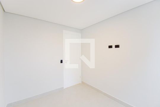 Quarto 1 de apartamento à venda com 2 quartos, 44m² em Jardim Gracinda, Guarulhos
