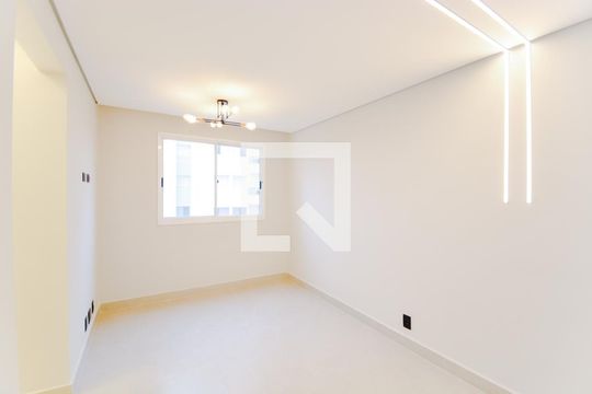 Sala de apartamento à venda com 2 quartos, 44m² em Jardim Gracinda, Guarulhos
