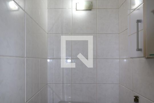 Lavabo de casa para alugar com 3 quartos, 100m² em Taboão, Diadema