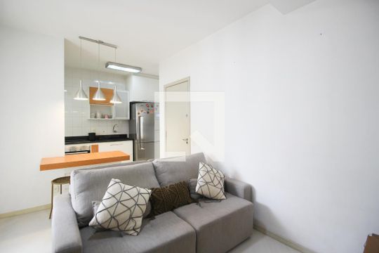 Sala de apartamento para alugar com 1 quarto, 40m² em Vila Olímpia, São Paulo