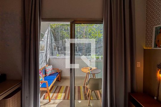 Apartamento para alugar com 1 quarto, 26m² em Vila Madalena, São Paulo