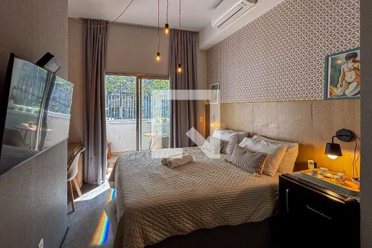 Apartamento para alugar com 1 quarto, 26m² em Vila Madalena, São Paulo
