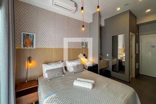 Apartamento para alugar com 1 quarto, 26m² em Vila Madalena, São Paulo