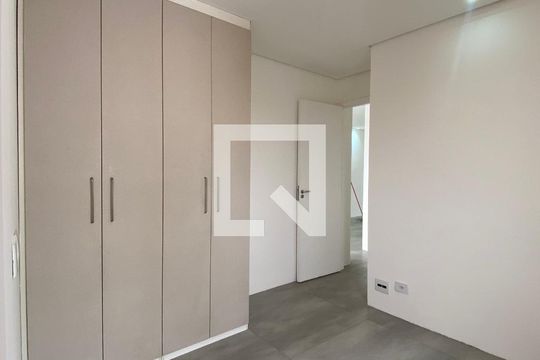 Suíte de apartamento para alugar com 2 quartos, 57m² em Jaguaribe, Osasco