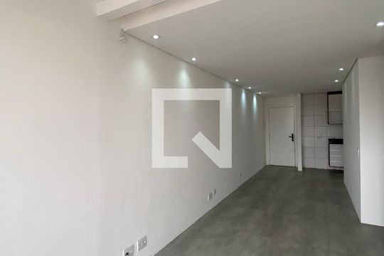 Sala de apartamento para alugar com 2 quartos, 57m² em Jaguaribe, Osasco