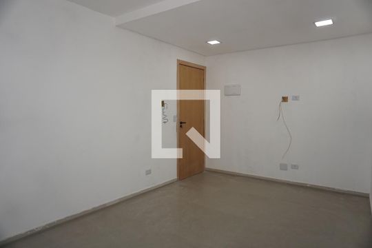 Sala/Cozinha de apartamento para alugar com 1 quarto, 40m² em Jardim Castilho, Embu das Artes