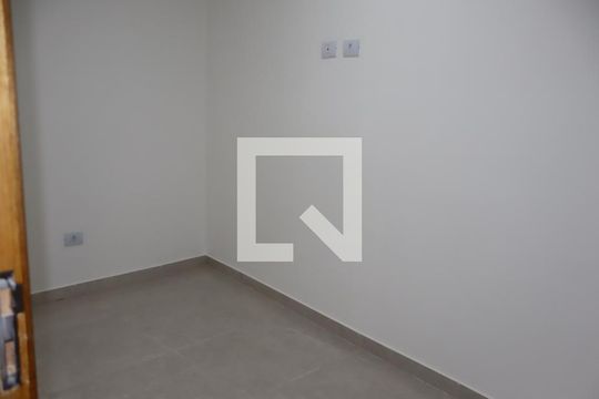 Quarto 1 de apartamento para alugar com 2 quartos, 39m² em Quinta da Paineira, São Paulo