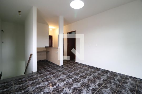 Sala 2 de casa para alugar com 3 quartos, 300m² em Tubalina, Uberlândia