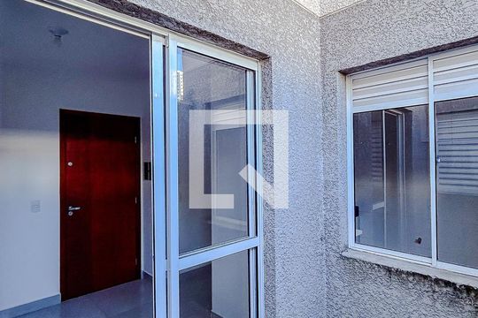 Varanda de apartamento para alugar com 2 quartos, 40m² em Parque São Jorge, São Paulo