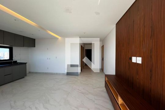 Apartamento à venda com 2 quartos, 79m² em Setor Marista, Goiânia