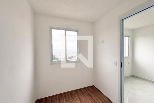 Quarto 1 de apartamento para alugar com 2 quartos, 34m² em Nossa Senhora do O, São Paulo