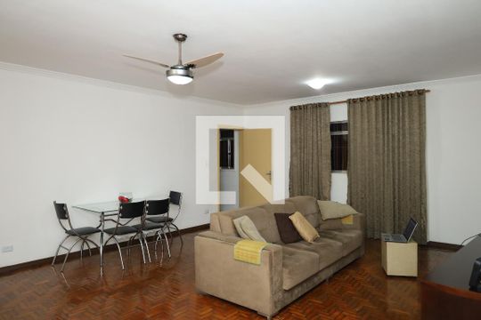 Sala de casa à venda com 6 quartos, 312m² em Vila Rosaria, São Paulo