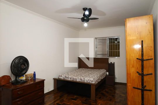 Quarto 1 de casa à venda com 6 quartos, 312m² em Vila Rosaria, São Paulo