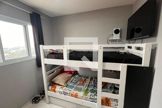 Quarto de apartamento à venda com 2 quartos, 33m² em Jardim Bandeirantes, São Paulo