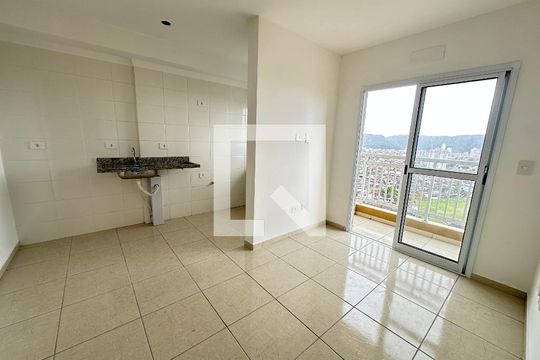 Apartamento para alugar com 2 quartos, 46m² em Parque Sao Vicente, São Vicente
