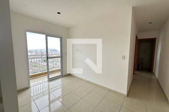 Apartamento para alugar com 2 quartos, 46m² em Parque Sao Vicente, São Vicente