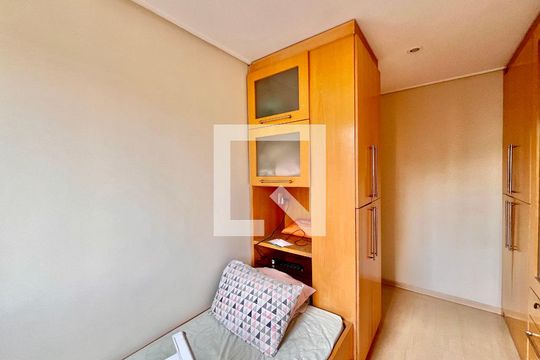 Apartamento à venda com 3 quartos, 76m² em Santa Cruz, Belo Horizonte