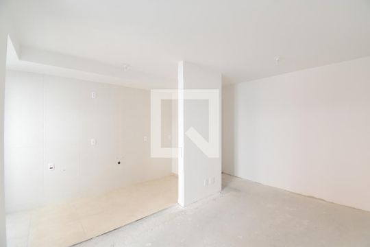 Sala/Cozinha de apartamento à venda com 2 quartos, 46m² em Santa Cândida, Curitiba