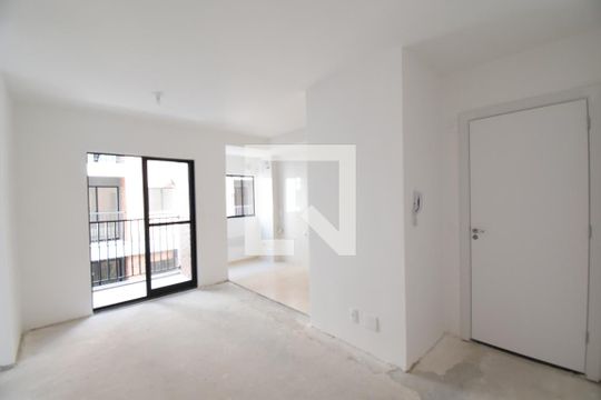 Sala/Cozinha de apartamento à venda com 2 quartos, 46m² em Santa Cândida, Curitiba