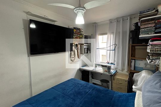 Quarto 1 de apartamento à venda com 2 quartos, 48m² em Cidade São Jorge, Santo André