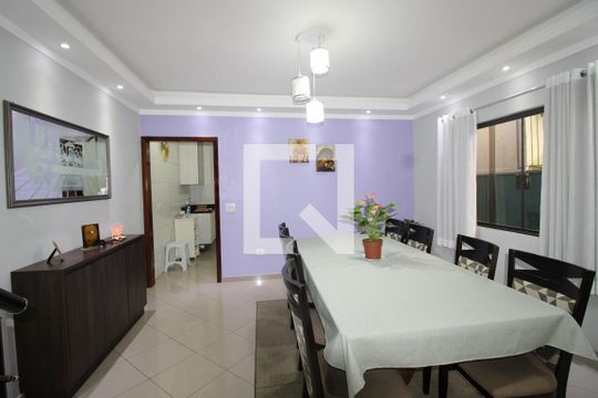 Sala 1 de casa à venda com 2 quartos, 180m² em Fazenda Aricanduva, São Paulo