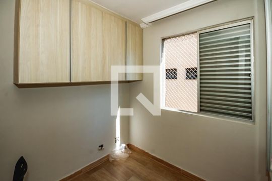 Quarto 1 de apartamento à venda com 3 quartos, 174m² em Itapoã, Belo Horizonte