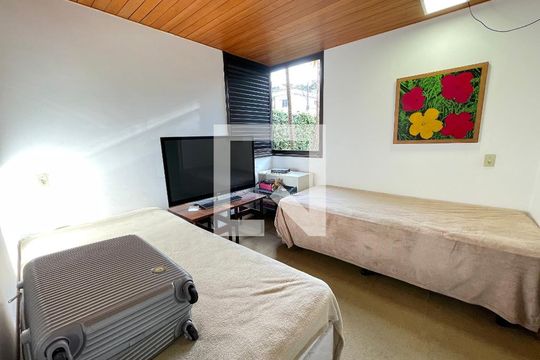 Quarto 1 de casa à venda com 4 quartos, 227m² em Instituto de Previdencia, São Paulo