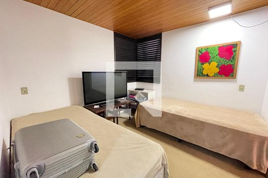 Quarto 1 de casa à venda com 4 quartos, 227m² em Instituto de Previdencia, São Paulo