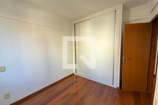 Apartamento para alugar com 4 quartos, 130m² em União, Belo Horizonte
