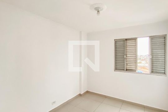 Quarto 2 de apartamento para alugar com 2 quartos, 69m² em Vila Paranagua, São Paulo
