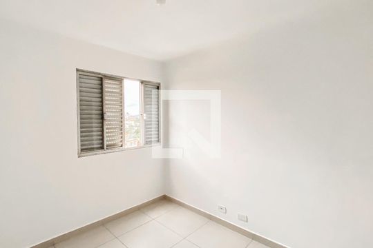 Quarto 1 de apartamento para alugar com 2 quartos, 69m² em Vila Paranagua, São Paulo