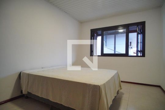 Quarto  de apartamento para alugar com 1 quarto, 48m² em Cristo Rei, São Leopoldo
