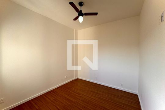Kitnet/Studio para alugar com 1 quarto, 33m² em Centro, Rio de Janeiro