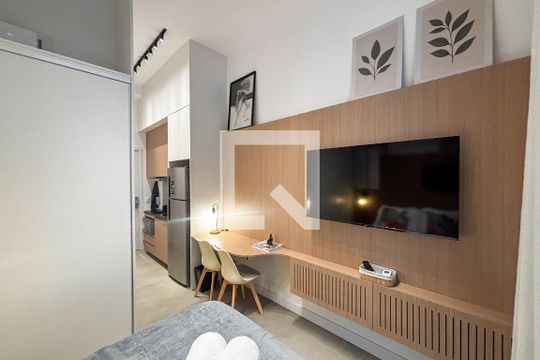 Kitnet/Studio para alugar com 1 quarto, 27m² em Consolação, São Paulo