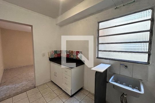 Cozinha/Área de serviço de apartamento à venda com 2 quartos, 45m² em São Salvador, Belo Horizonte