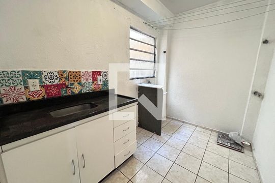 Cozinha/Área de serviço de apartamento à venda com 2 quartos, 45m² em São Salvador, Belo Horizonte