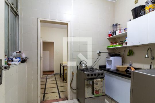 Apartamento à venda com 3 quartos, 104m² em Funcionários, Belo Horizonte