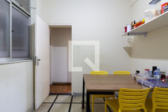 Apartamento à venda com 3 quartos, 104m² em Funcionários, Belo Horizonte
