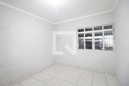 Sala de casa para alugar com 3 quartos, 150m² em Vila Nova Curuca, São Paulo