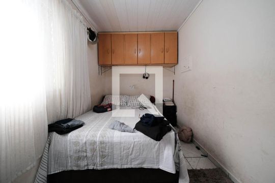 Quarto 1 de apartamento para alugar com 3 quartos, 100m² em Vila Euthalia, São Paulo