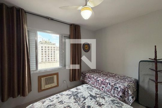 Quarto de apartamento para alugar com 1 quarto, 51m² em Gonzaga, Santos